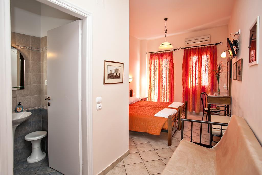 Arxontiko Hotel Tínos Eksteriør billede