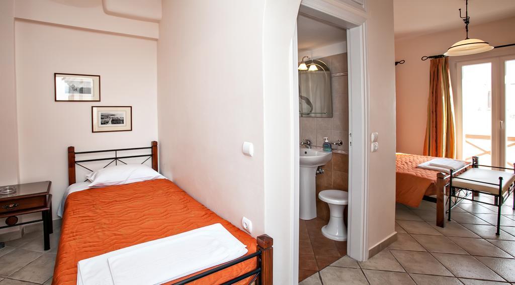 Arxontiko Hotel Tínos Eksteriør billede