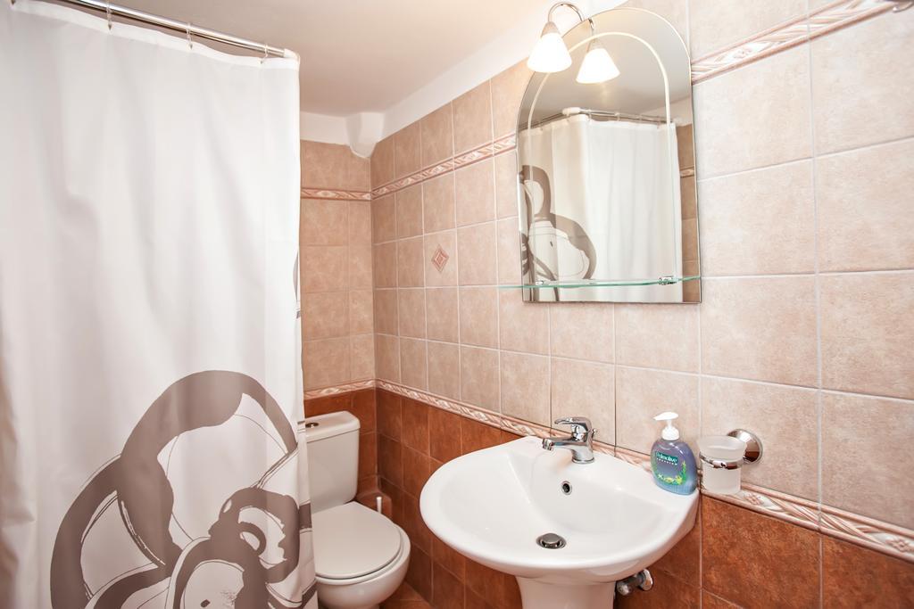 Arxontiko Hotel Tínos Eksteriør billede